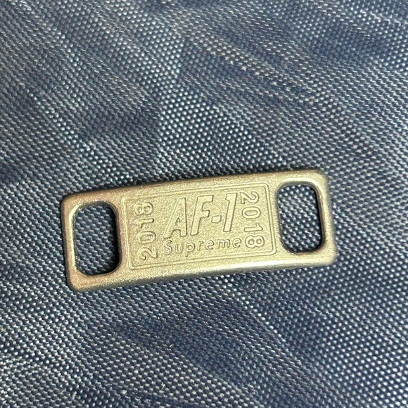 nike airforce one supreme lace locks - Picture 4 of 6